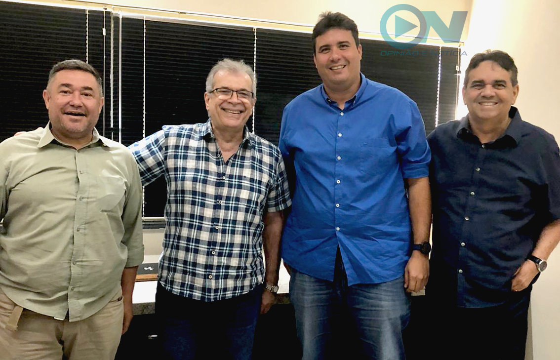 JVC busca se viabilizar para eleição 2024 pelo PSDB e conta com apoio do PL